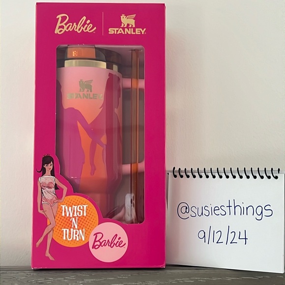 NEW Stanley BARBIE '60S TWIST 'N TURN
40 OZ QUENCHER - Picture 9 of 16